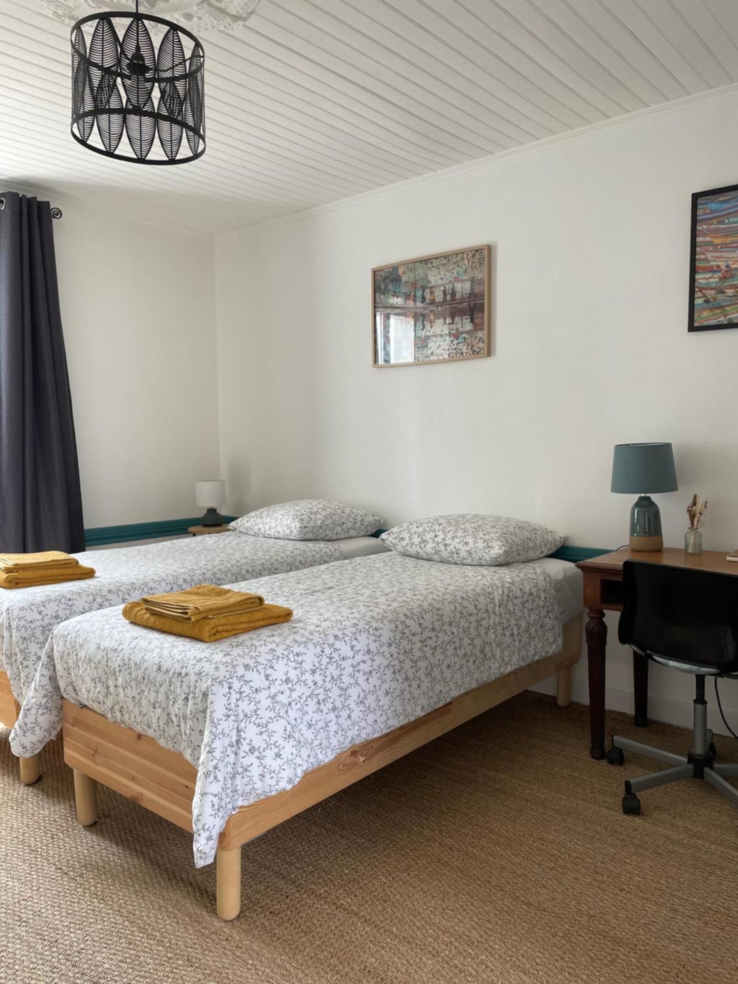 Bien Et Toit Bed & Breakfast Montredon  Bagian luar foto