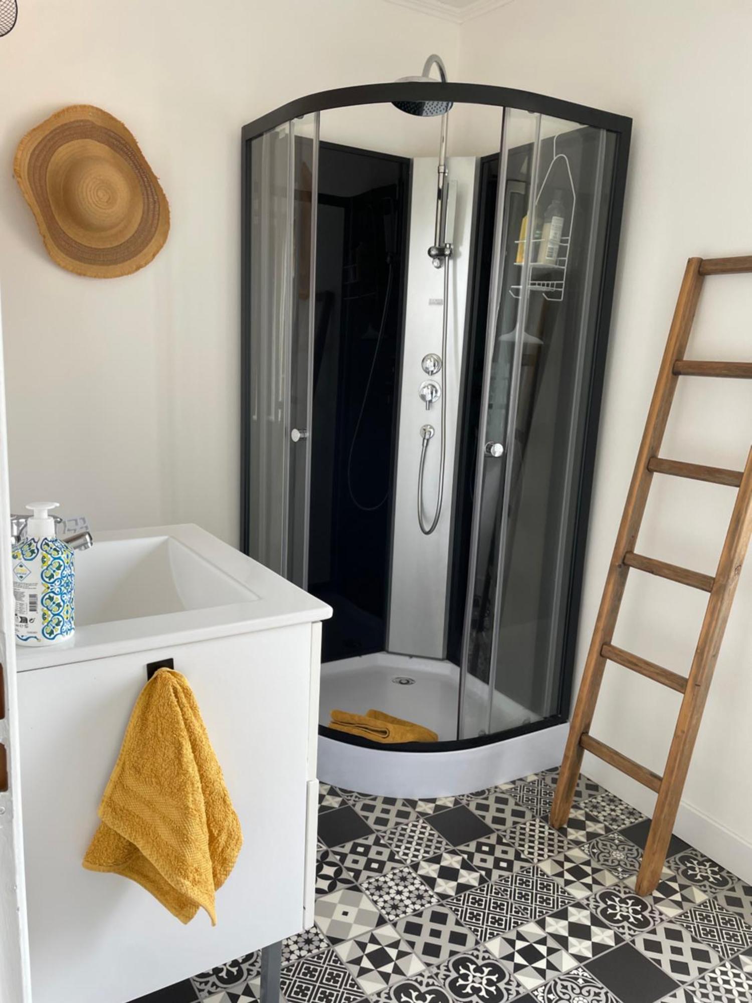 Bien Et Toit Bed & Breakfast Montredon  Bagian luar foto